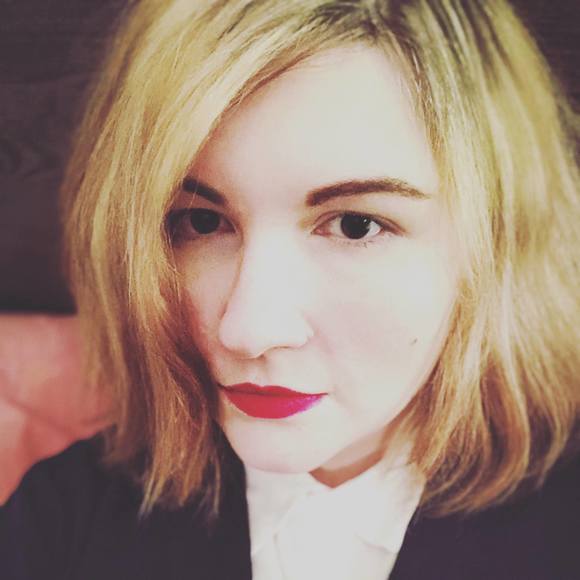 Meet your Posher, Sarah - Picture 1 of 1